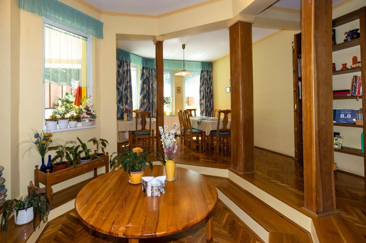 Cecey Vendeghaz Bed & Breakfast Eger